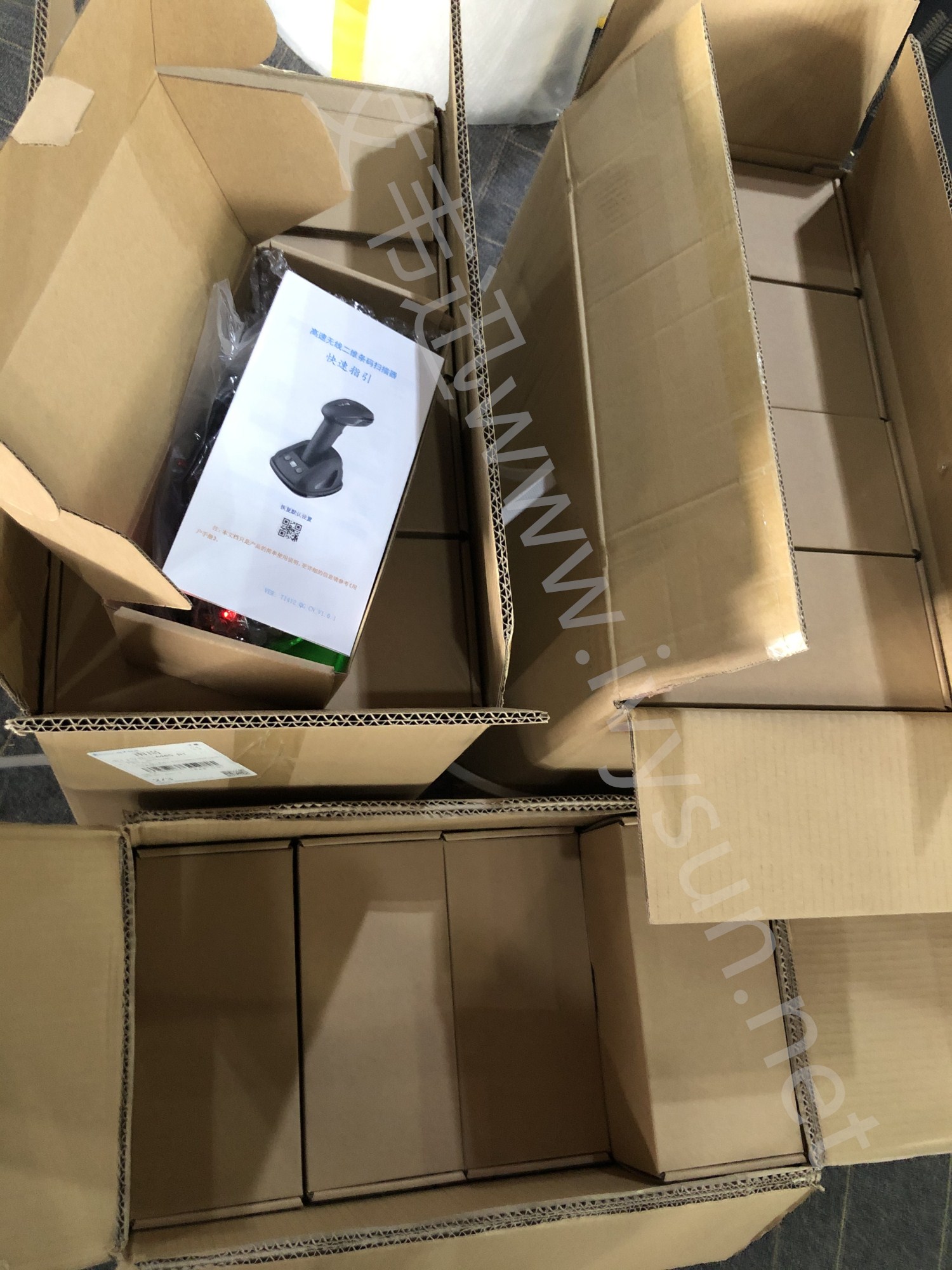 艾韋迅DS6502GBT 無線二維掃描器.jpg 艾韋迅DS6502GBT 無線二維掃描器.jpg